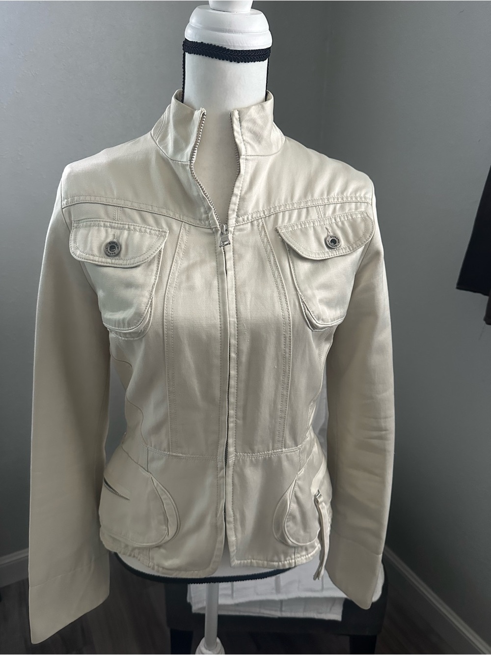 Vintage Banana Republic SafariCream Button-Front Jacket